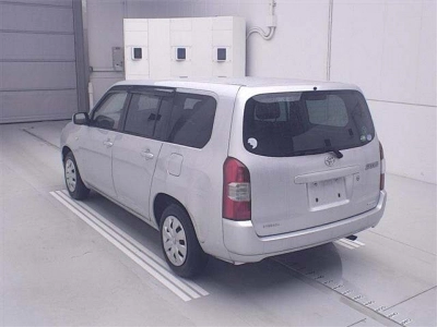 TOYOTA SUCCEED WAGON