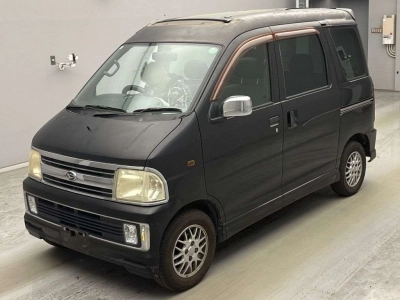 DAIHATSU ATRAI WAGON