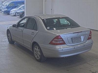 MERCEDES BENZ C CLASS