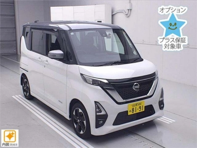NISSAN ROOX