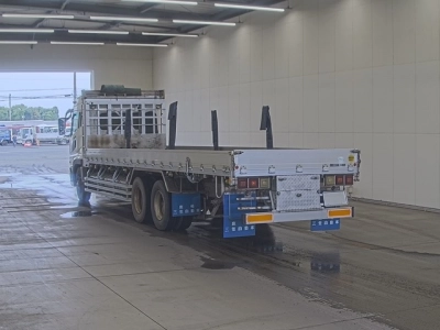 MITSUBISHI FUSO SUPER GREAT