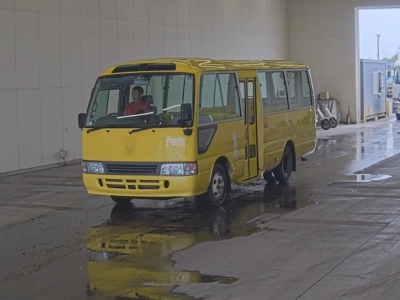 TOYOTA COASTER
