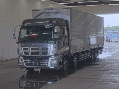 ISUZU GIGA