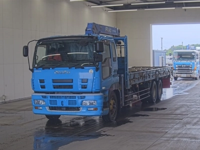 ISUZU GIGA