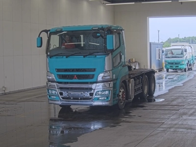 MITSUBISHI FUSO SUPER GREAT