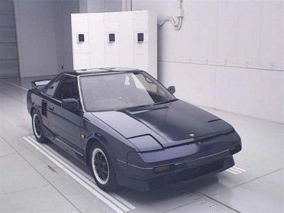 TOYOTA MR2