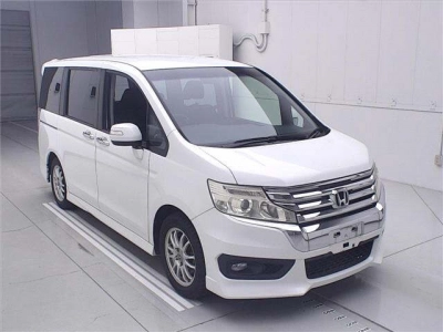 HONDA STEPWGN SPADA