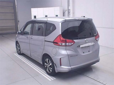 HONDA FREED+