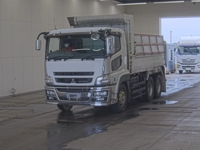 MITSUBISHI FUSO SUPER GREAT