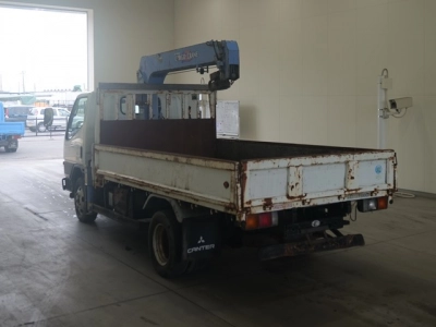 MITSUBISHI CANTER