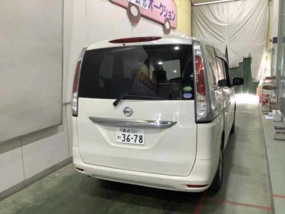 NISSAN SERENA