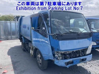 MITSUBISHI CANTER