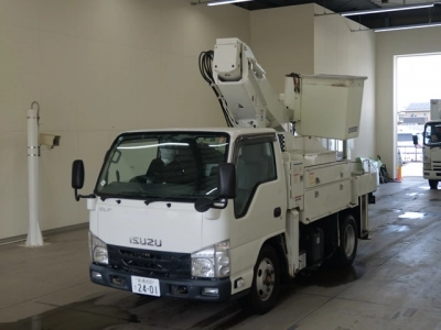 ISUZU ELF