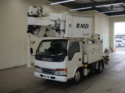 ISUZU ELF
