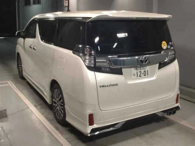 TOYOTA VELLFIRE