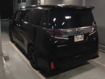 TOYOTA VELLFIRE