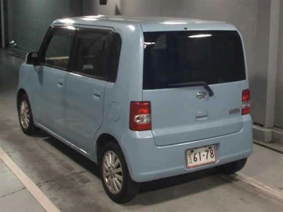 DAIHATSU MOVE CONTE