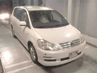TOYOTA IPSUM