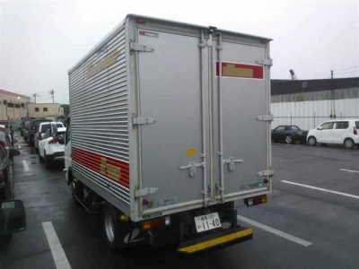 MITSUBISHI CANTER
