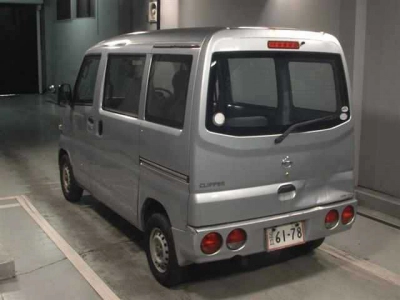 NISSAN CLIPPER VAN