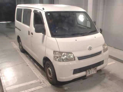 TOYOTA TOWN ACE VAN