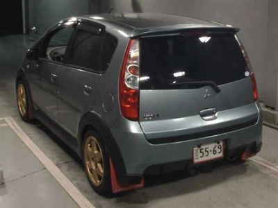 MITSUBISHI COLT