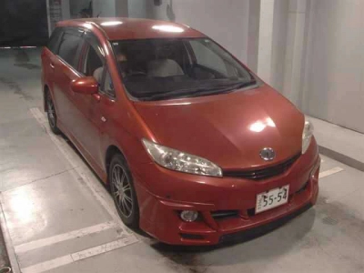 TOYOTA WISH
