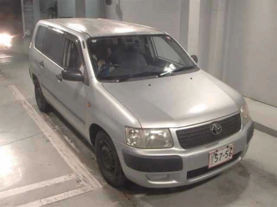 TOYOTA SUCCEED VAN