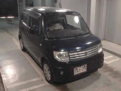 SUZUKI MRWAGON