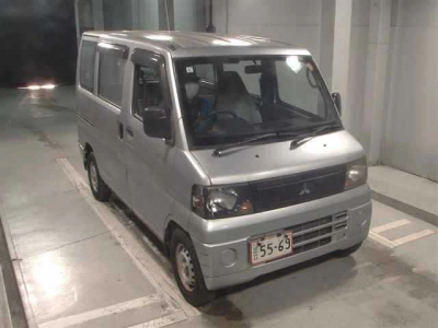 MITSUBISHI MINICAB