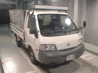 NISSAN VANETTE TRUCK