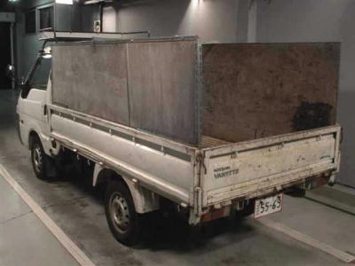 NISSAN VANETTE TRUCK