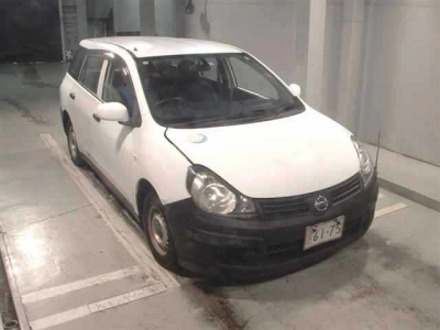 NISSAN AD VAN