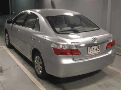 TOYOTA PREMIO