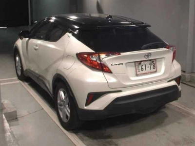 TOYOTA C-HR