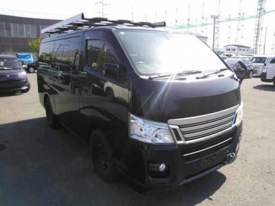 NISSAN NV350 CARAVAN