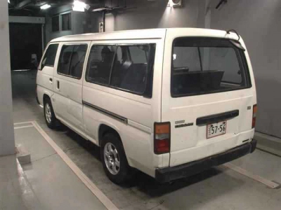NISSAN CARAVAN