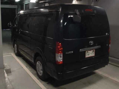 TOYOTA HIACE WAGON