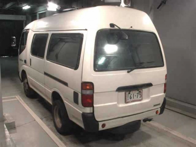 TOYOTA DYNA VAN