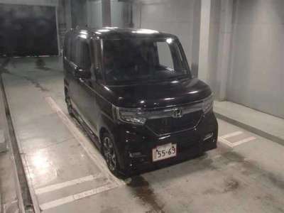 HONDA N BOX CUSTOM
