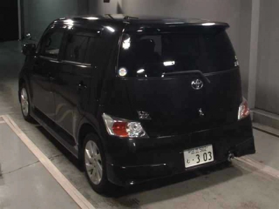 TOYOTA BB