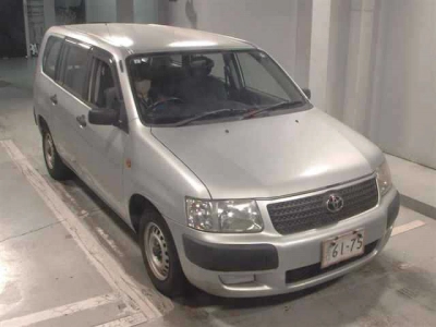 TOYOTA SUCCEED VAN