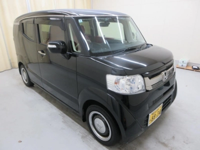 HONDA N-BOX SLASH