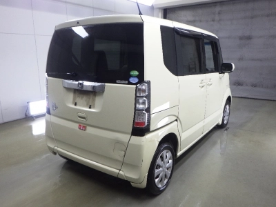 HONDA N BOX +