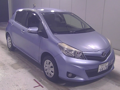 TOYOTA VITZ