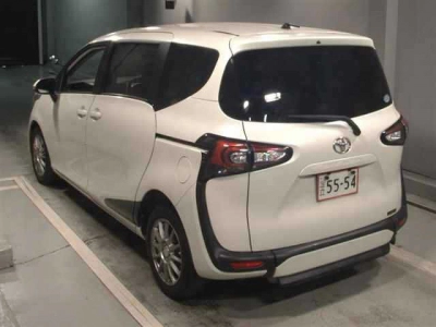 TOYOTA SIENTA