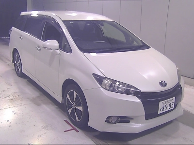 TOYOTA WISH