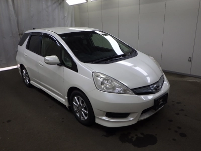 HONDA FIT SHUTTLE