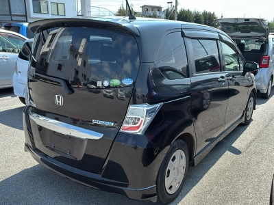 HONDA FREED
