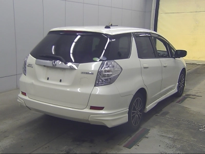 HONDA FIT SHUTTLE